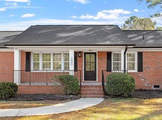 200 Arlington Cir, Sanford, NC 27330