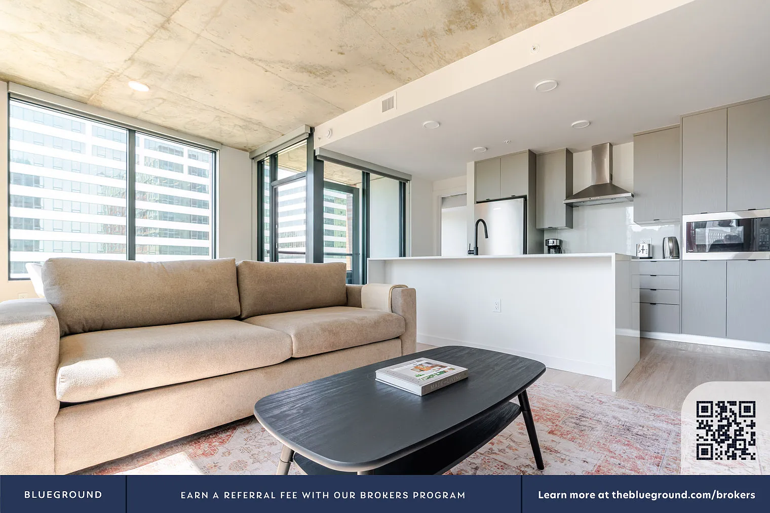 1 bed, 1.0 bath, 822 sqft, $2,890 — Photo 3