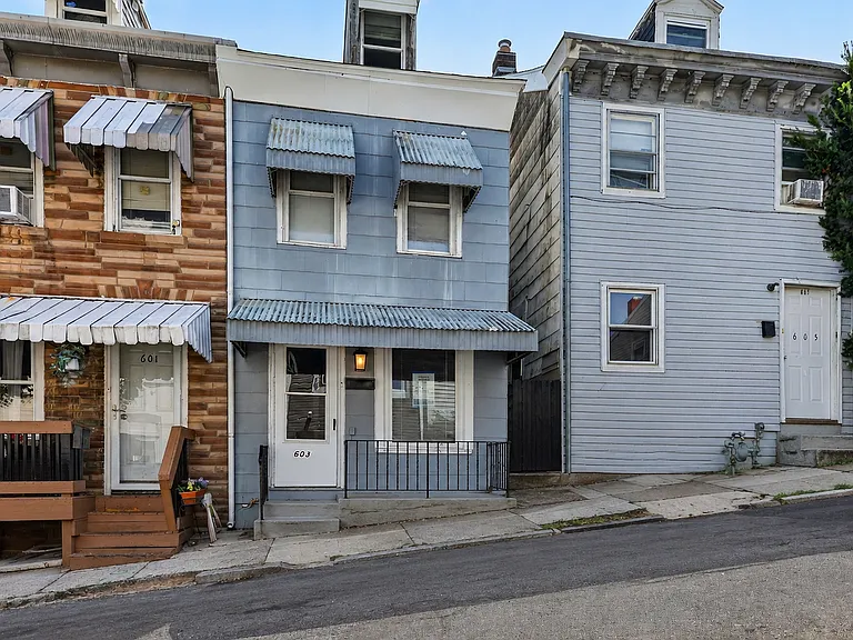 603 Maple St — Photo 3