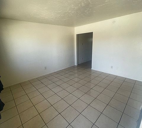2nd image of 3546 E Monte Vista Dr Unit A