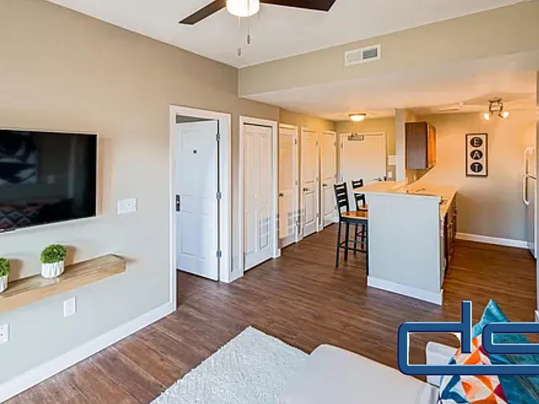10800 Clipper Cir #A-103 — Photo 8