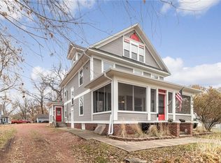 1312 Grove St, Adel, IA 50003