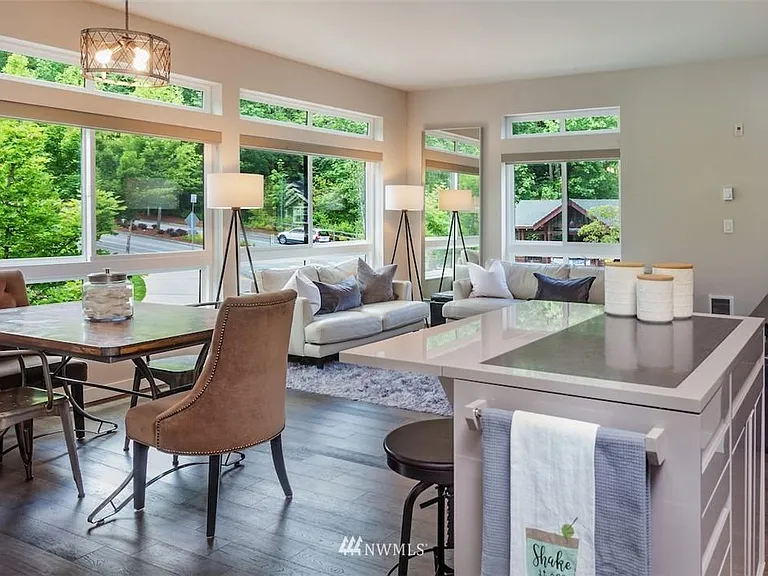188 Shy Bear Way NW — Photo 3