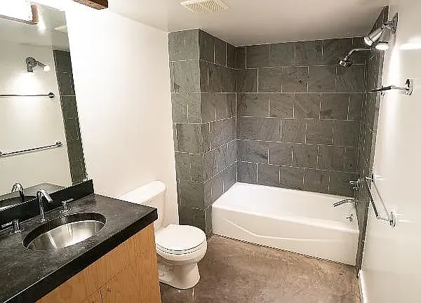 Glasdore Lofts — Photo 17