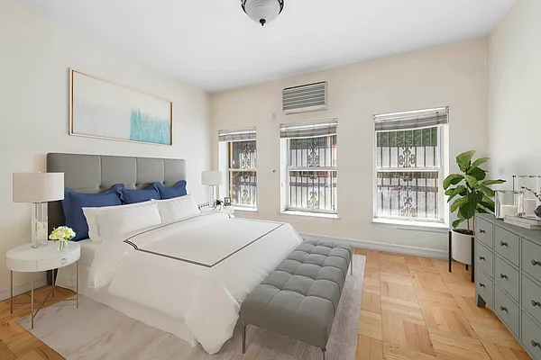 Rented by Compass | media 4