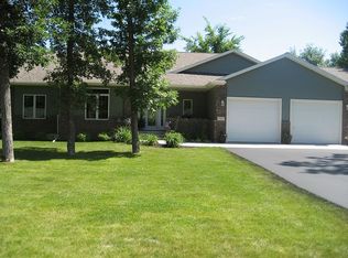 1041 Timber Dr, Detroit Lakes, MN 56501
