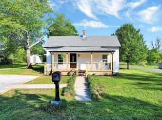 223 Maple St, Englewood, TN 37329