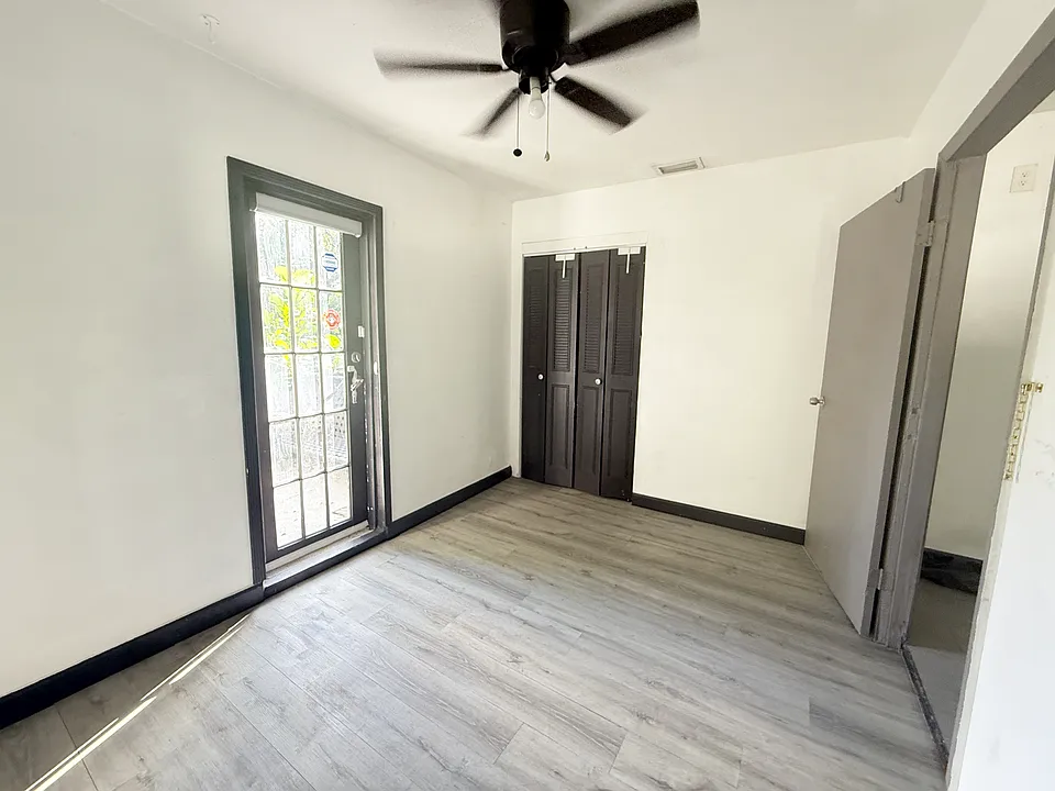 19 NW 51st St #1A