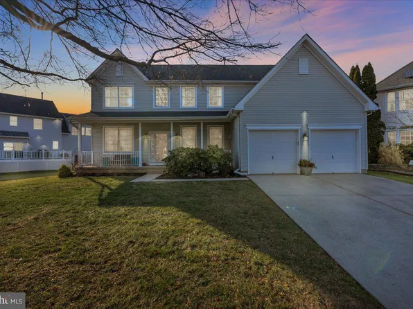 8 Birkdale Ct, Westampton, NJ 08060