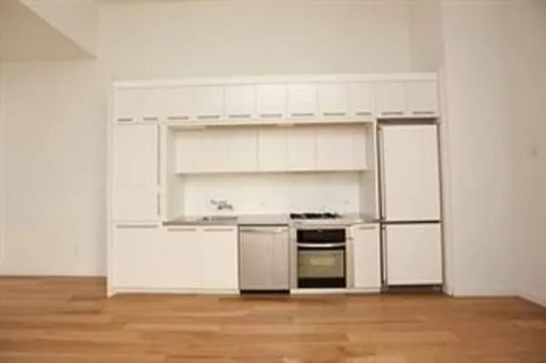 Sold by MNS | media 5