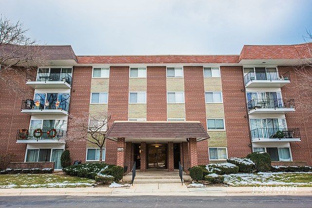 1st image of 1025 S Fernandez Ave APT 3J