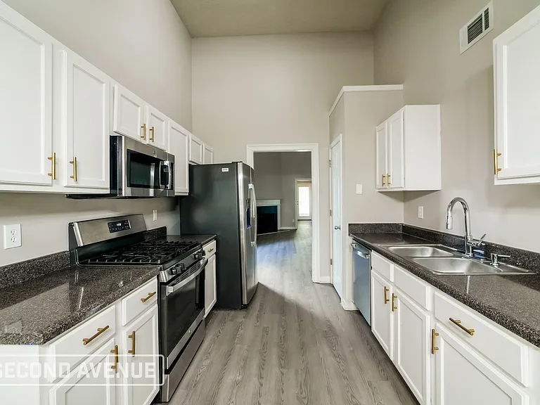 5012 Serenity Point Ln — Photo 5