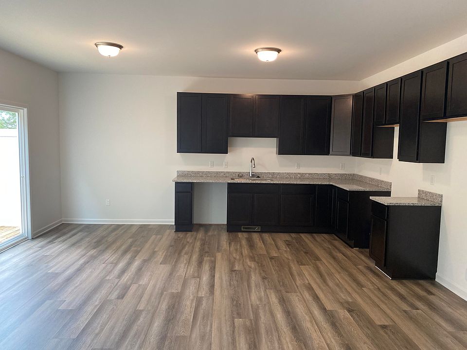 1051 Rebecca St 2, Marshall, MI 49068 Zillow