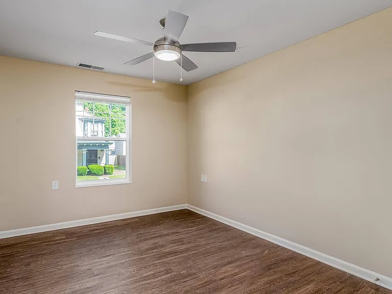 Owens Greene Senior Living — Photo 23