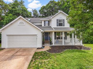 404 Arbor Spring Dr, Ballwin, MO 63021