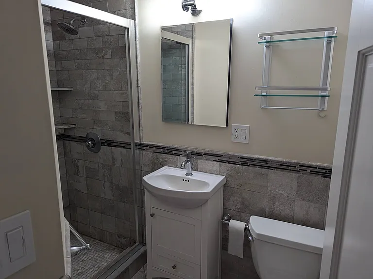 15 Stewart Pl #1C — Photo 7