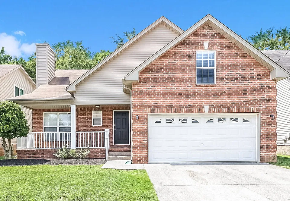 2720 Windcrest Trl