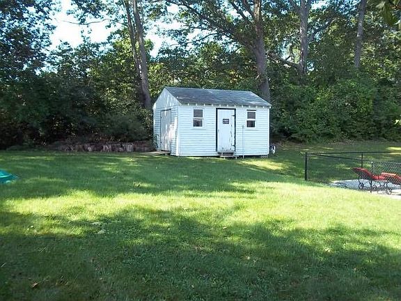 Shed
