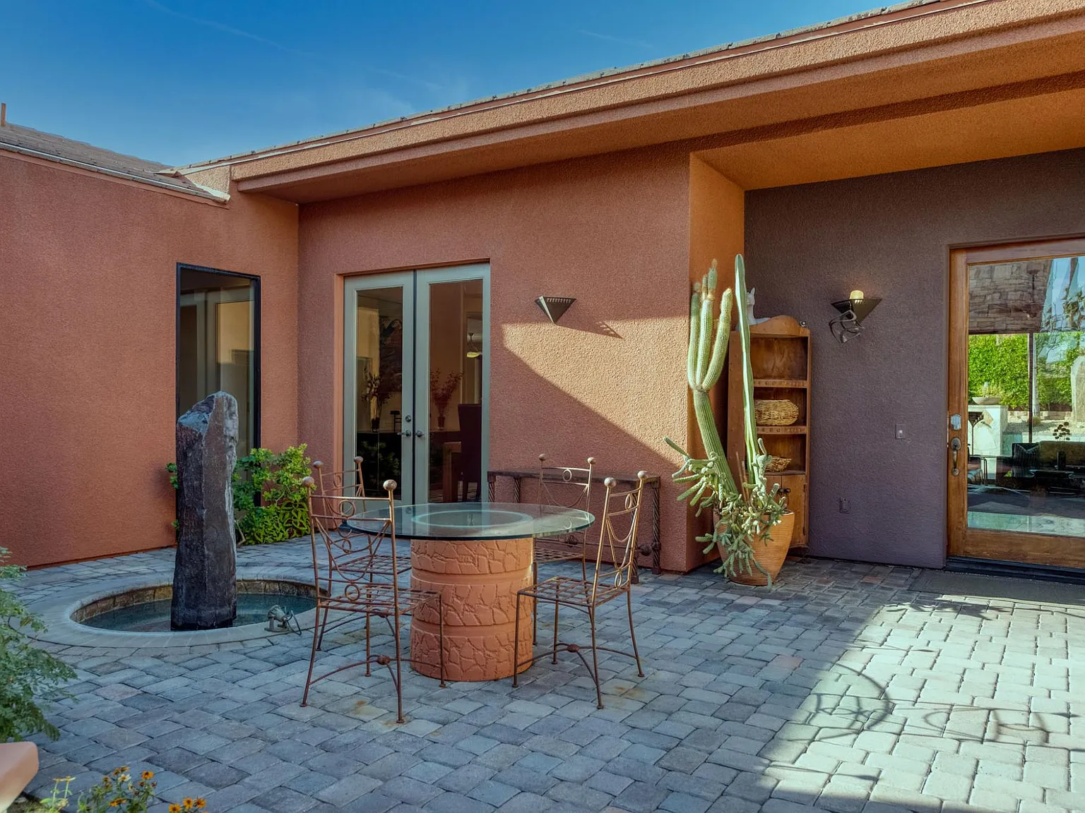 4 bed, 4.5 bath, 4513 sqft, $13,000 — Photo 3