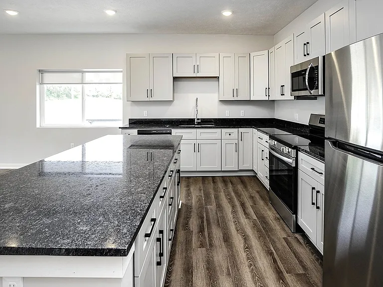 The Brink at Ridgeview — Photo 44