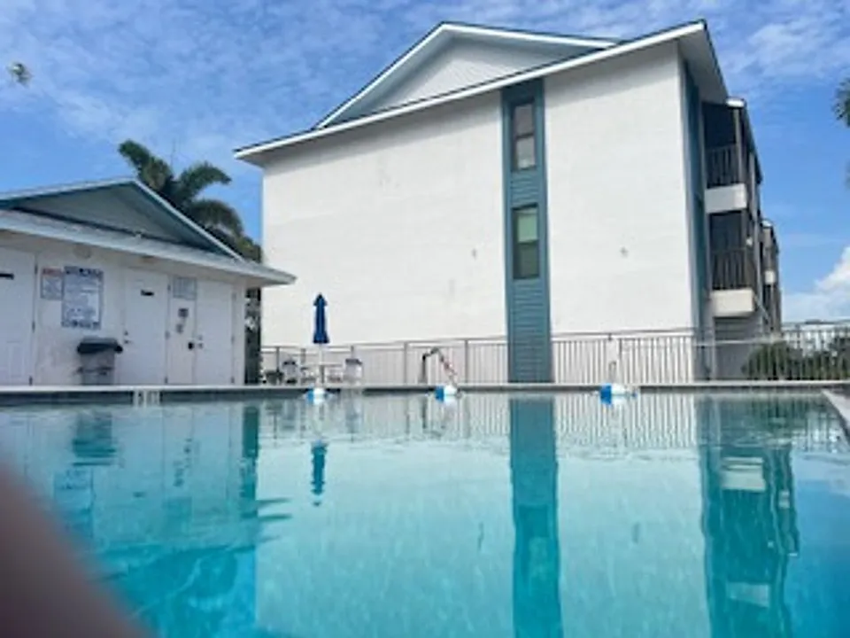 22652 Island Pines Way #155