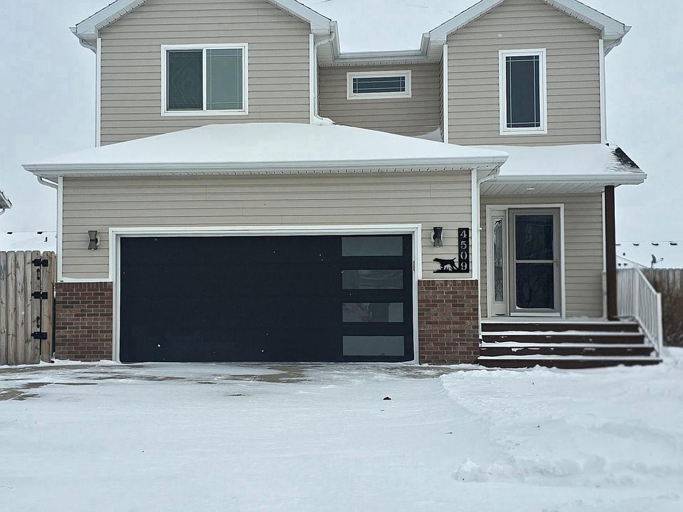 1st image of 4509 11th St W