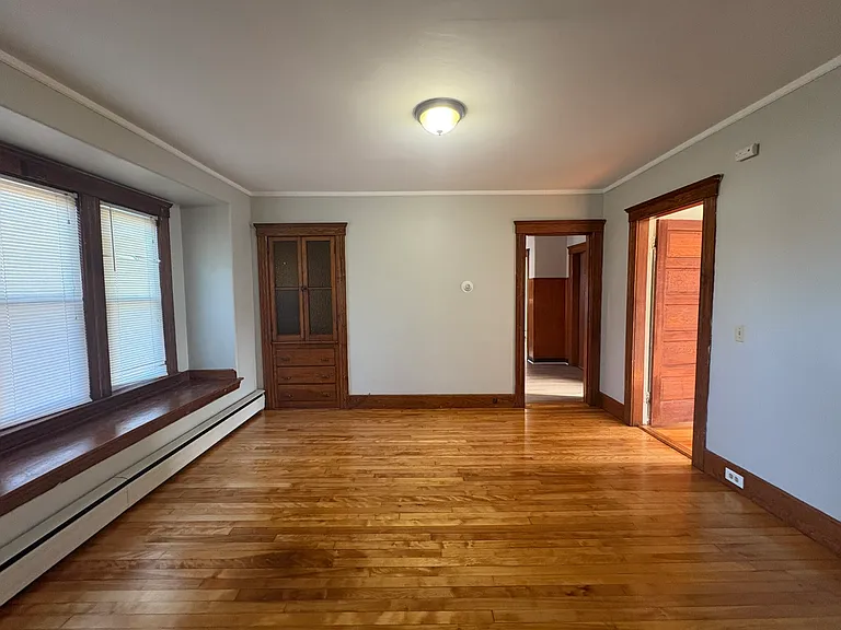1425 Main St #1 — Photo 7