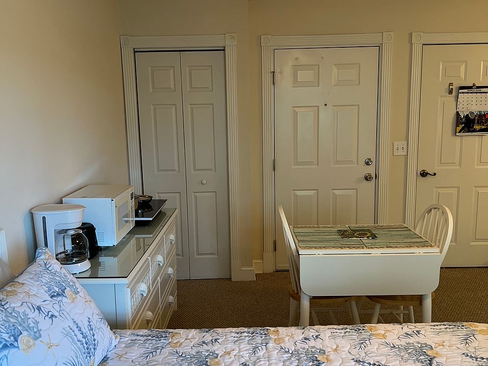 1st image of 330 S Middleton Dr NW #403-L