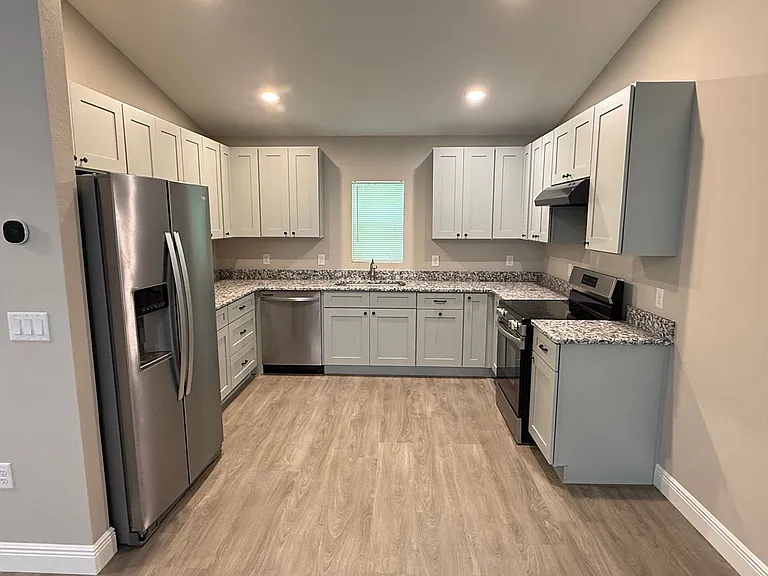 2108 South St — Photo 5