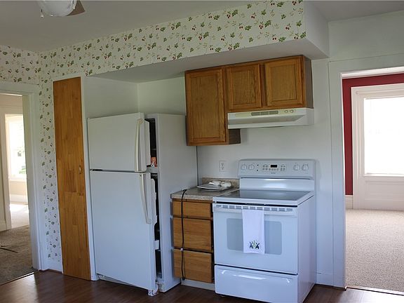 4th image of 5327 Eagle Harbor Rd
