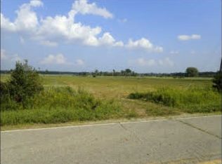 Pioneer Rd, Neenah, WI 54956