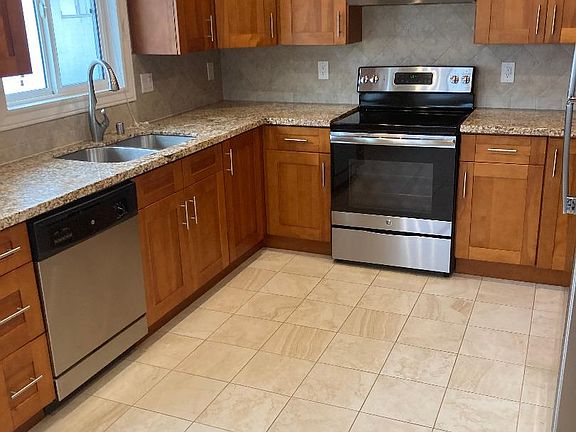 5th image of 615 S Eldorado St APT 4