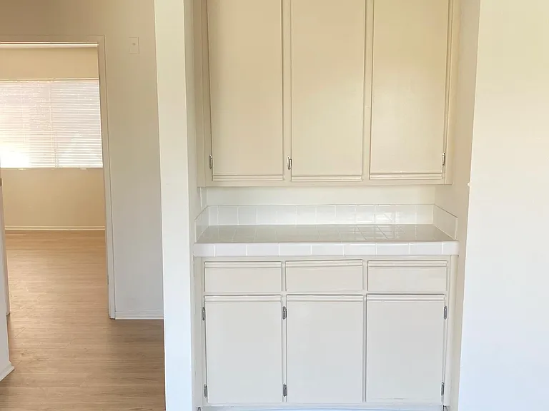 So much storage in this unit!
