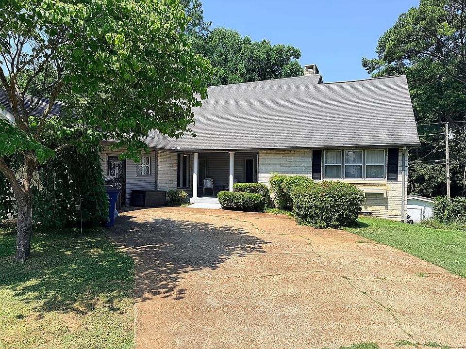 1st image of 2817 Burleson St