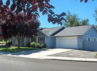 1103 Riverrock Way, Medford, OR