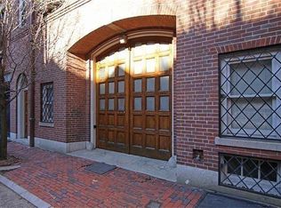 4 Byron St #5, Boston, MA 02108