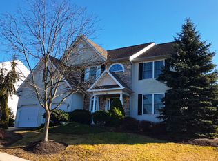 904 Mesa Ln, Collegeville, PA 19426
