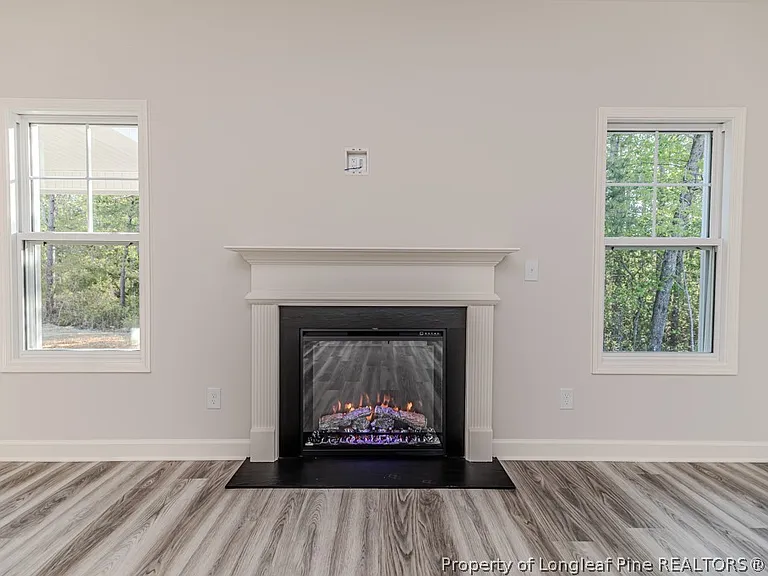 87 Onslow Ct — Photo 7