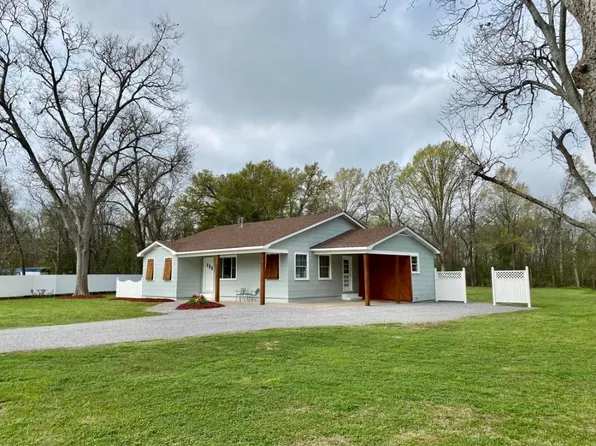 1214 Cocoville Rd, Mansura, LA 71350