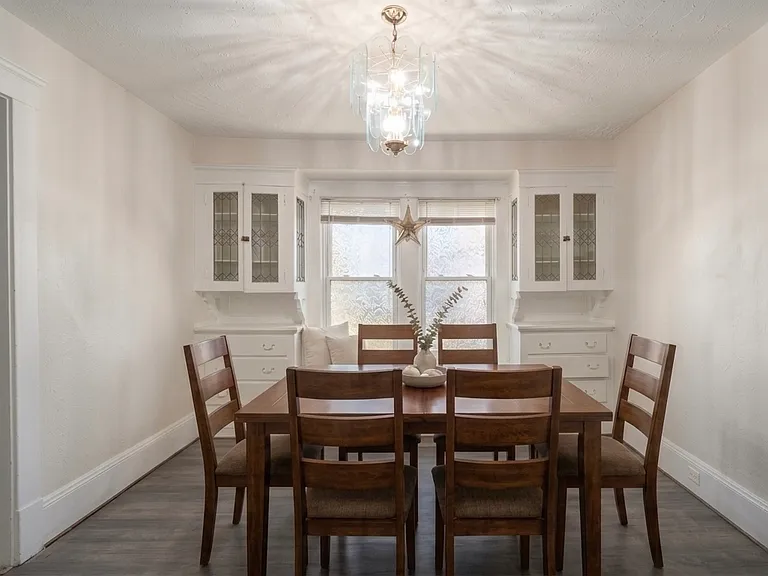 1516 E 118th St #2 — Photo 19