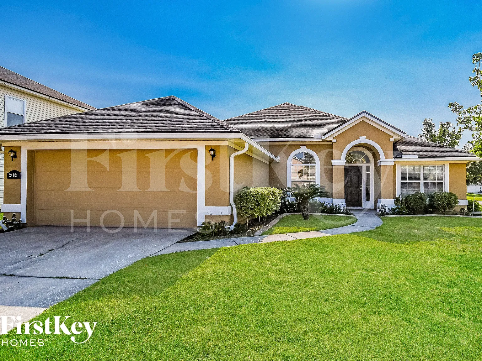 3 bed, 2.0 bath, 2144 sqft, $3,145 — Photo 2