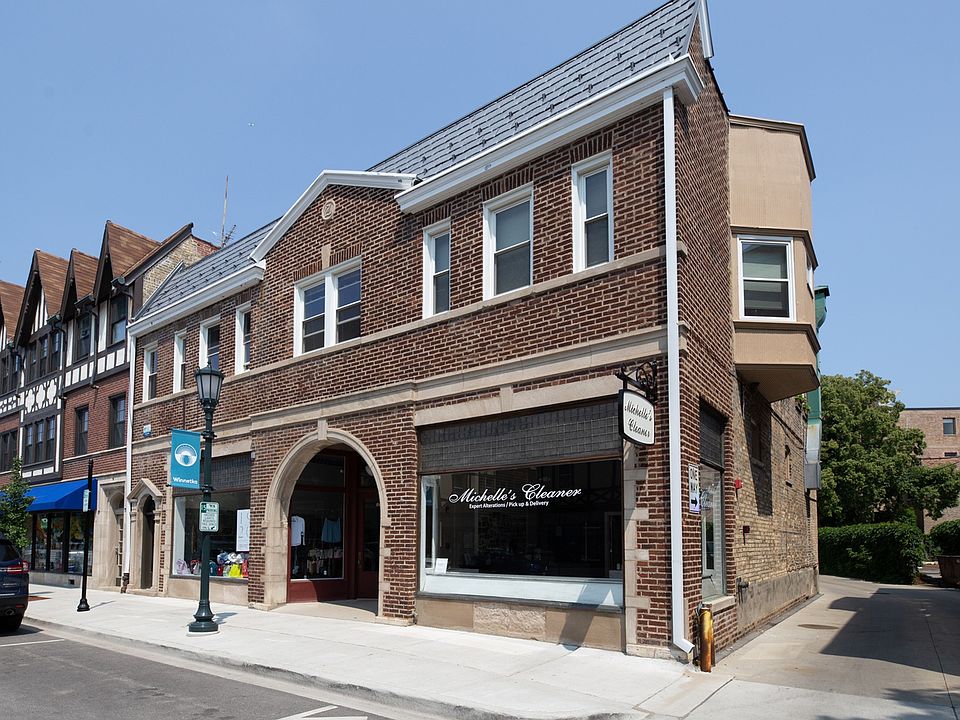 Downtown Winnetka
