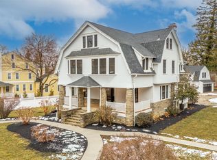 321 S Wayne Ave, Wayne, PA 19087