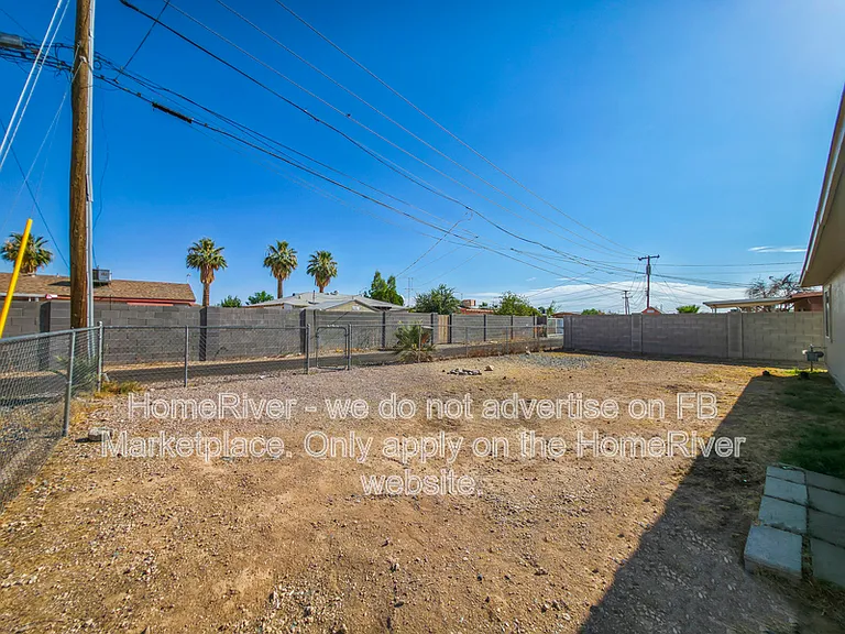 11211 W Missouri Ave — Photo 18
