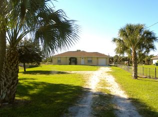 3260 24th Ave NE, Naples, FL 34120