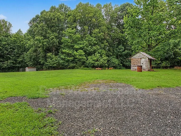 1086 Frye Rd — Photo 11