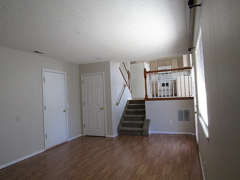 5868 Bow River Dr — Photo 6