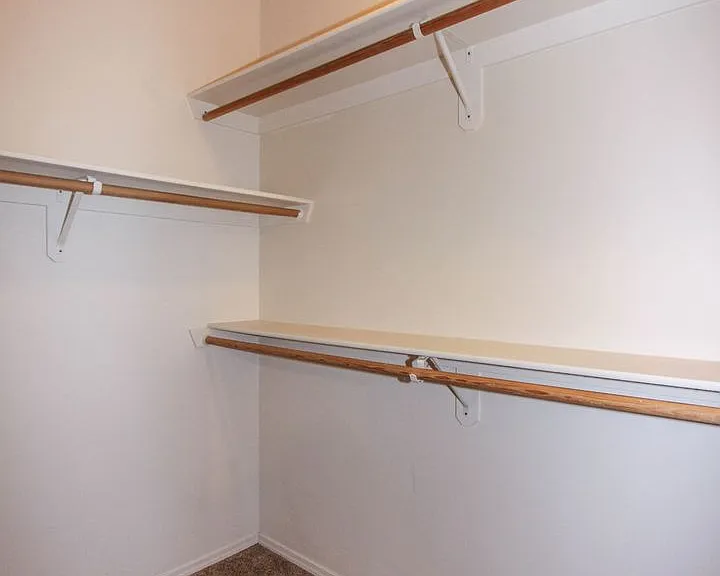6190 N Rockland Dr — Photo 8