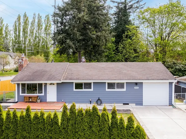 20346 21st Avenue NE, Shoreline, WA 98155