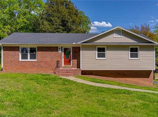 2563 Wood Valley Rd, Winston Salem, NC 27106